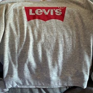 womens levi’s shirt